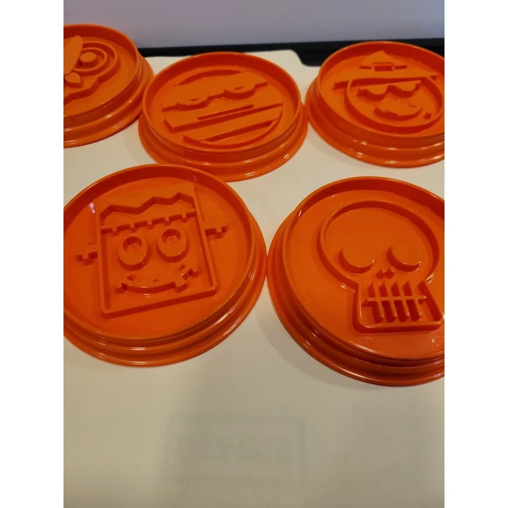 PAMPERED CHEF HALLOWEEN COOKIE CUTTERS 1598 SET OF 7 RETIRED NEW